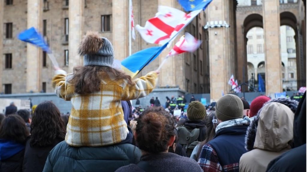 manifestations en Géorgie - протесты в Грузии